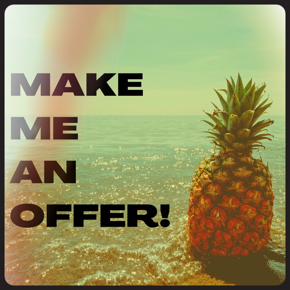 🍍🌴🍍Reasonable Offers are Welcomed! 🍍🌴🍍